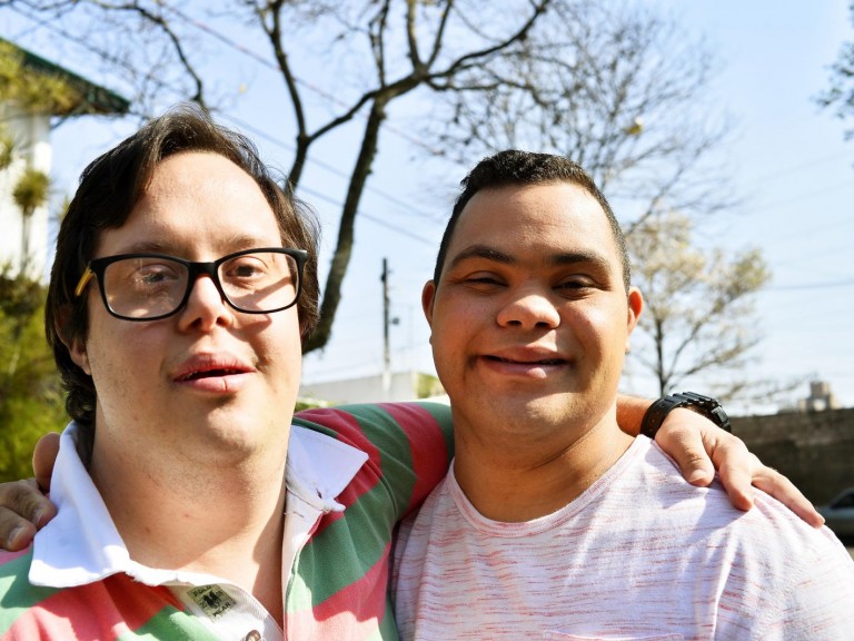 As pessoas com síndrome de Down são mais vulneráveis à pandemia da COVID-19?CESD - Centro Síndrome de Down