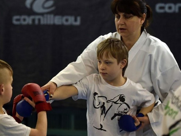 Caratê combate estereótipos ligados à síndrome de DownCESD - Centro Síndrome de Down