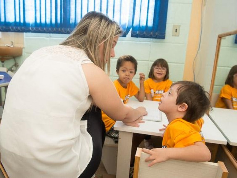 Confira a matéria que TV Câmara realizou com o CESD na semana das paralimpíadas!CESD - Centro Síndrome de Down