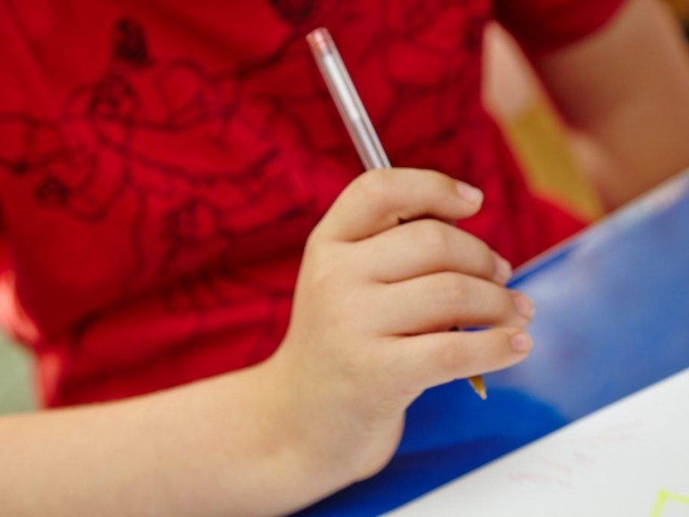 Dicas para estimular as crianças com Síndrome de Down a escreverCESD - Centro Síndrome de Down